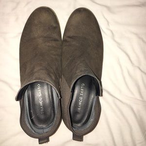 Adorable Brown Booties Women's size 9