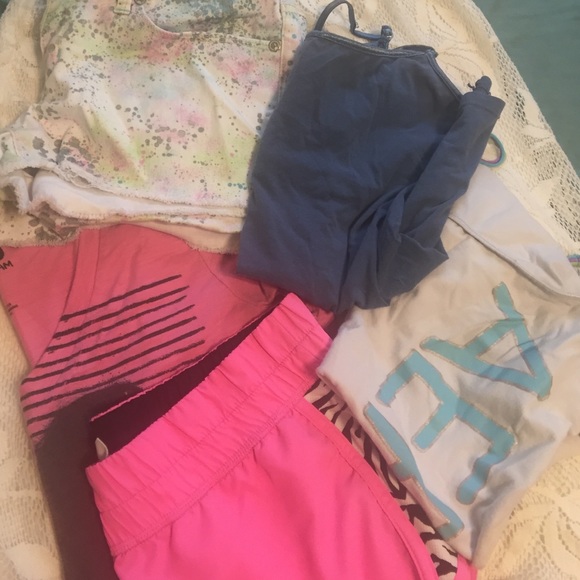 Aeropostale bundle 2 tanks 2 shorts