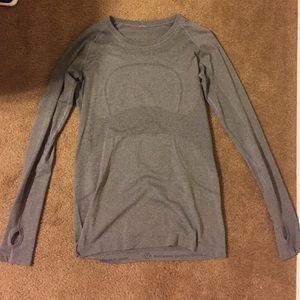 Long sleeve Lululemon shirt