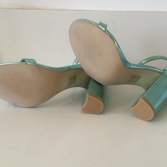 ASOS Metallic Mint Green Heels - Picture 3 of 4