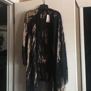 Free People- Black and Tan fringe kimono