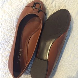 Ralph Lauren flats. Size 8.