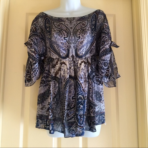 SALE❗️100% Silk Top Small/Petite - Picture 2 of 4