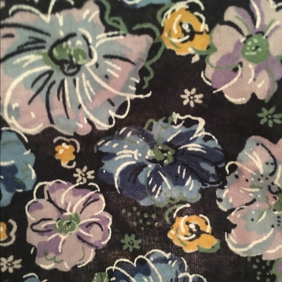 Miley Cyrus and Max Azria Floral Patterned Romper - Picture 2 of 3