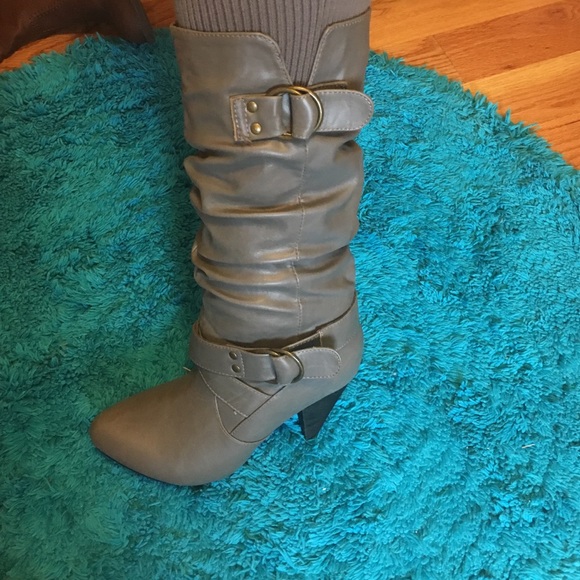 Shoes - Cute boots