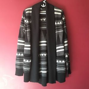 Cozy black and grey Aztec print cardigan