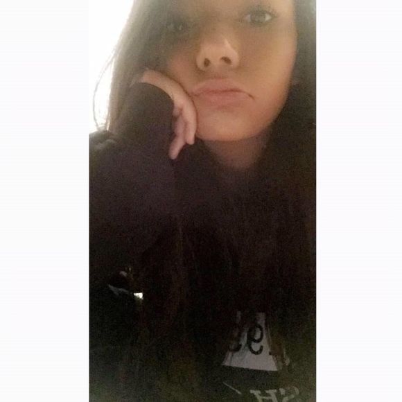 Meet your Posher, Juanita