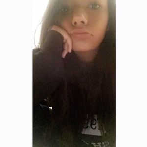 Meet your Posher, Juanita