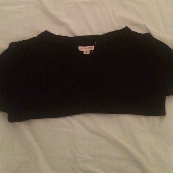 Black shirt
