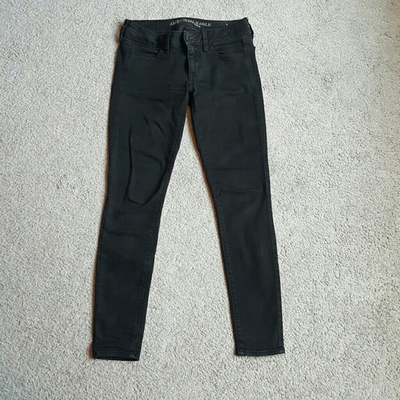 American Eagle Jennings Super Stretch Skinny Jeans