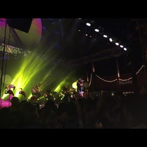 Meet your Posher, Sierra