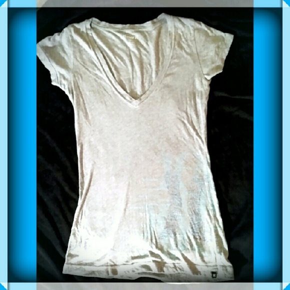 Hurley tshirt