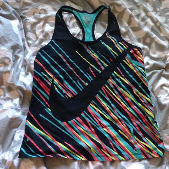 Nike Tank Top (SOLD ON Ⓜ️)