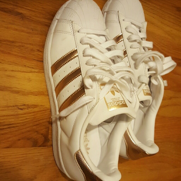gold adidas superstars