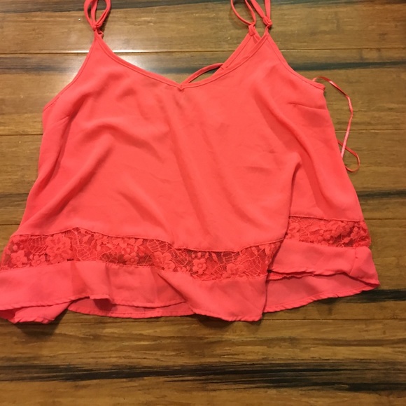 coral tank top