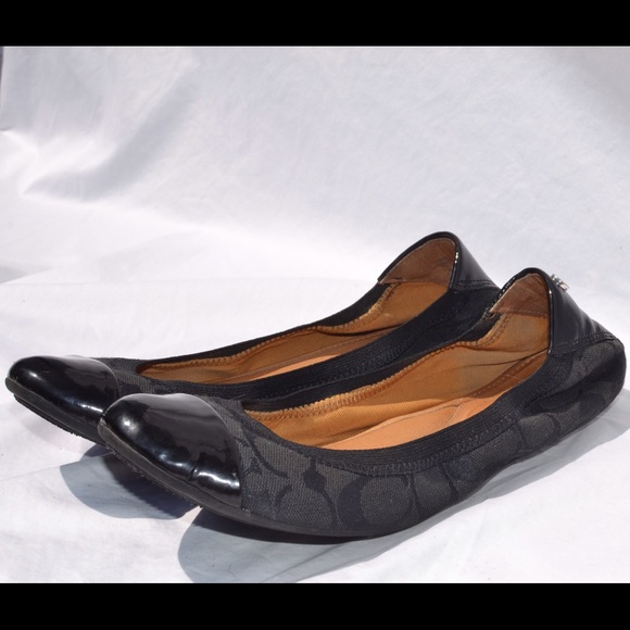 Like new Coach Dalia flats Black Size 7.5