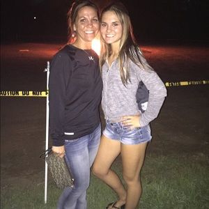 Meet your Posher, Olivia