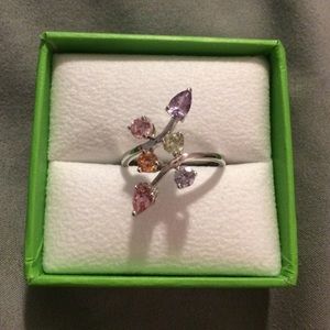 Multi-color ring