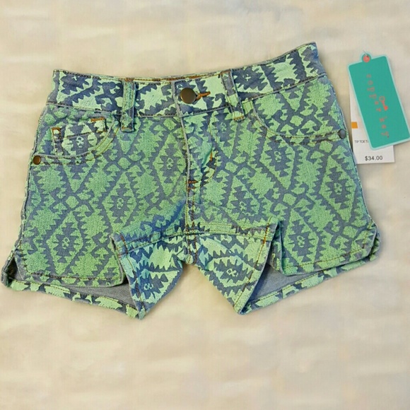 NWT Copper Key girl's shorts