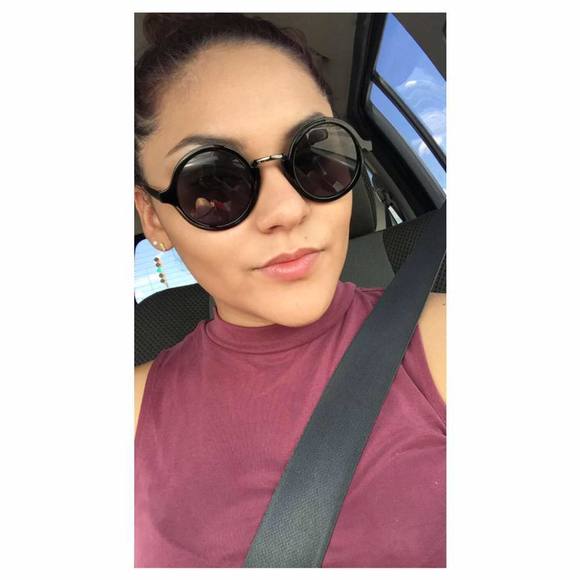 Meet your Posher, Aleah