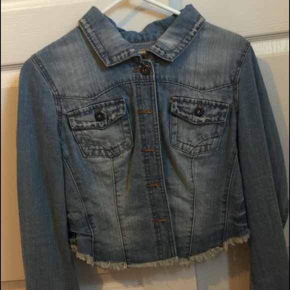 Cute denim cropped jacket - Picture 1 of 2