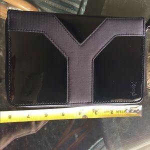 ✔️black YSL clutch✔️