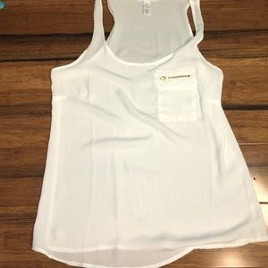 white tank with pocket and zipper