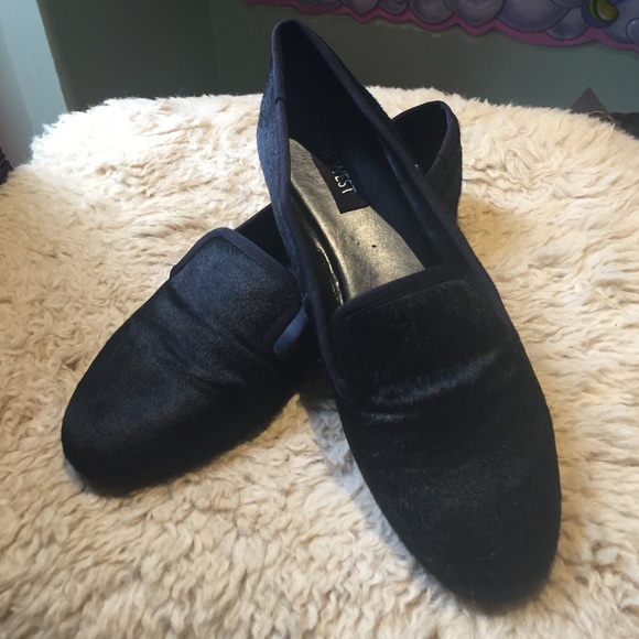 Nine West black flats / loafer