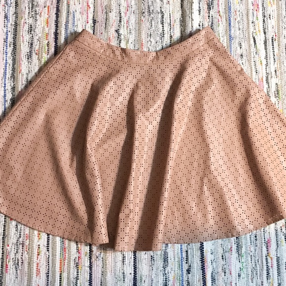 Leather Anthropologie skirt!!! - Picture 4 of 4