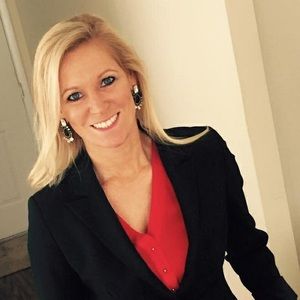 Meet your Posher, Denise