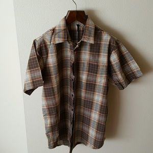 RVCA button down short sleeve shirt