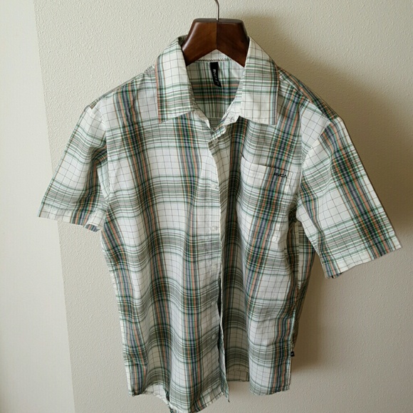 RVCA short sleeve button down shirt