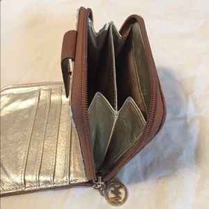 Image thumbnail 4