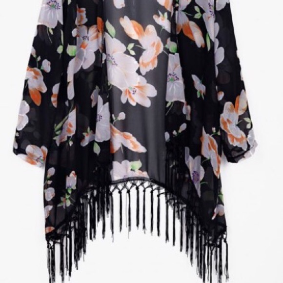 Flower print cover with fridge.🌺 - Picture 2 of 2