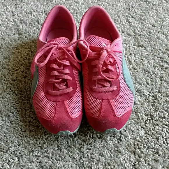 Puma Sneakers