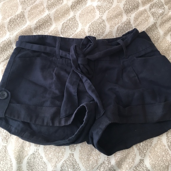 Forever 21 navy shorts