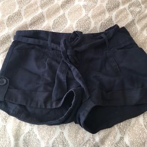 Forever 21 navy shorts