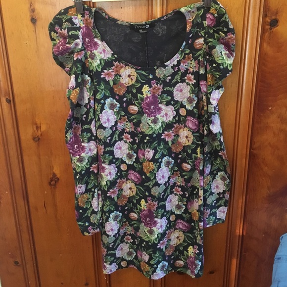 Forever 21 Dresses & Skirts - Cute Body-con long sleeve floral dress 4 for $20
