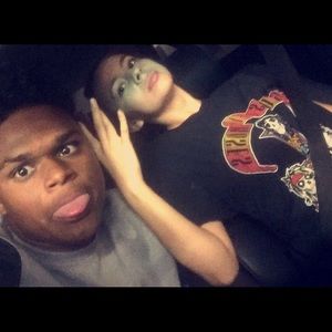 Meet your Posher, Damaris