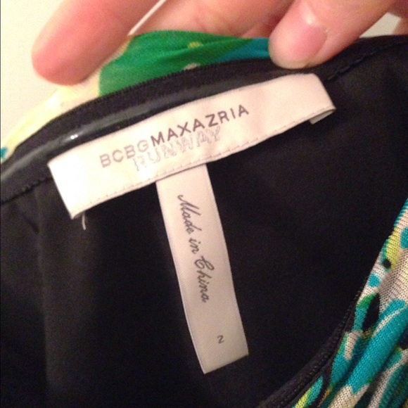 One shoulder dress - Picture 4 of 4