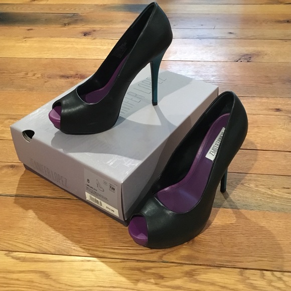 Jennifer Lopez heels