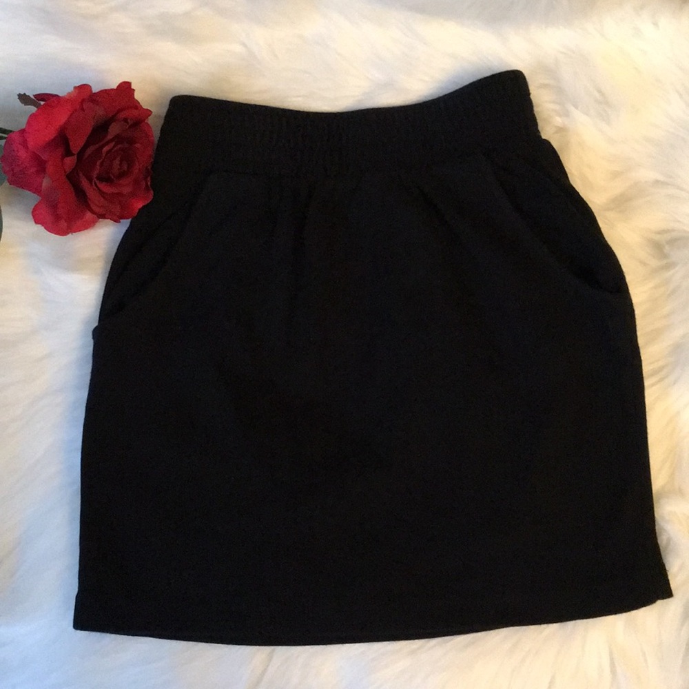 Lot 2 forever 21 skirts black gray XS S - Picture 4 of 5