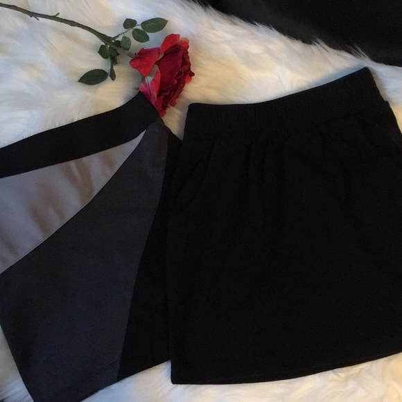 Forever 21 Dresses & Skirts - Lot 2 forever 21 skirts black gray XS S