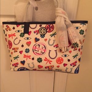 Tory Burch Kerrington Crossbody