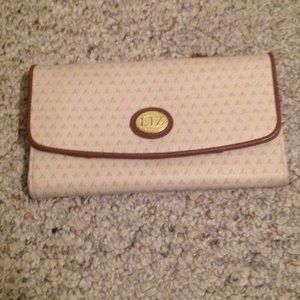 Liz Claiborne Wallet
