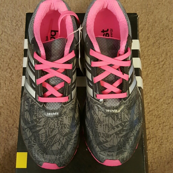 Women's Adidas Response Boost Techfit - Picture 2 of 4