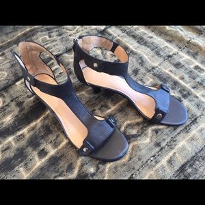 Nine West dressy heeled sandals black size 7.5