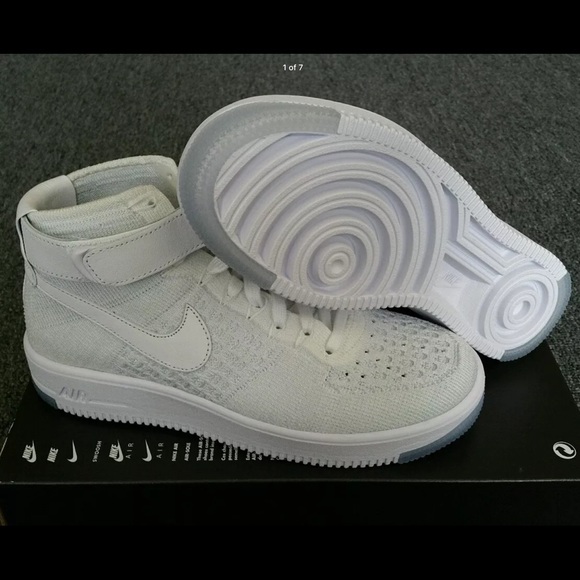 ** SOLD ** Nike Women's Air Force 1 Ultra Flyknit