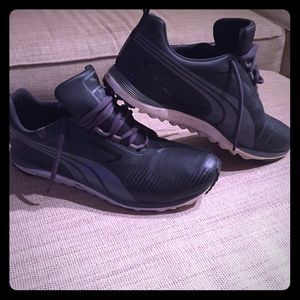 Puma Men's FAAS Lite Golf Shoes - size 9.5