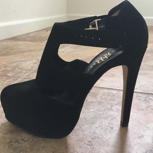 Rock. & Republic Heels